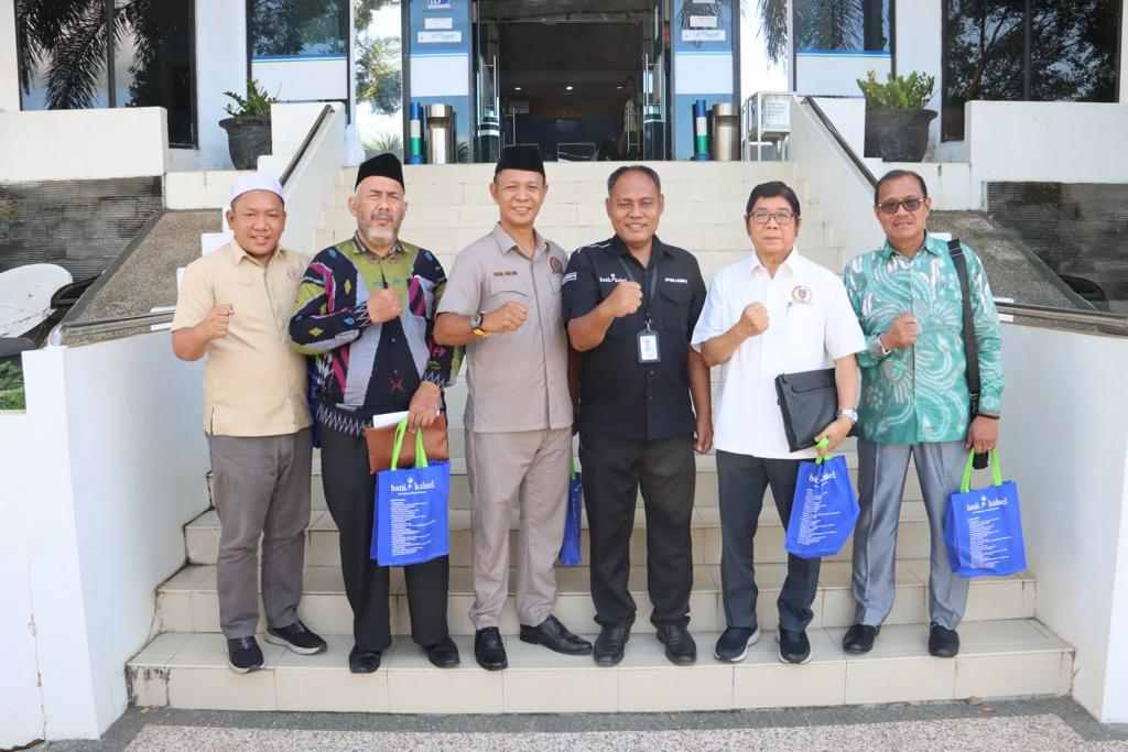 Komisi II Apresiasi Kinerja Bank Kalsel Cabang Batulicin, Paman Yani Sarankan Lokasi Kantor Cabang Harus Lebih Strategis