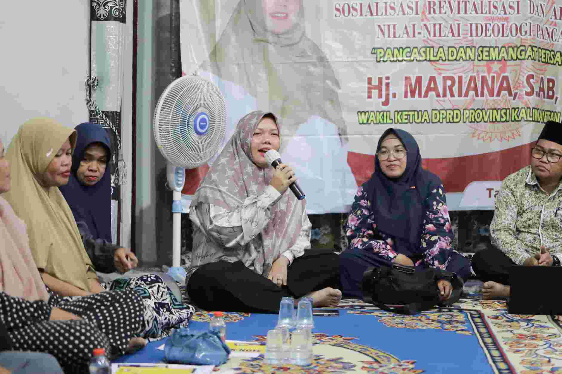 Disoswasbang, Hj Mariana : Pupuk Semangat Persatuan dan Jaga Nilai-Nilai Pancasila di Desa Sekapuk