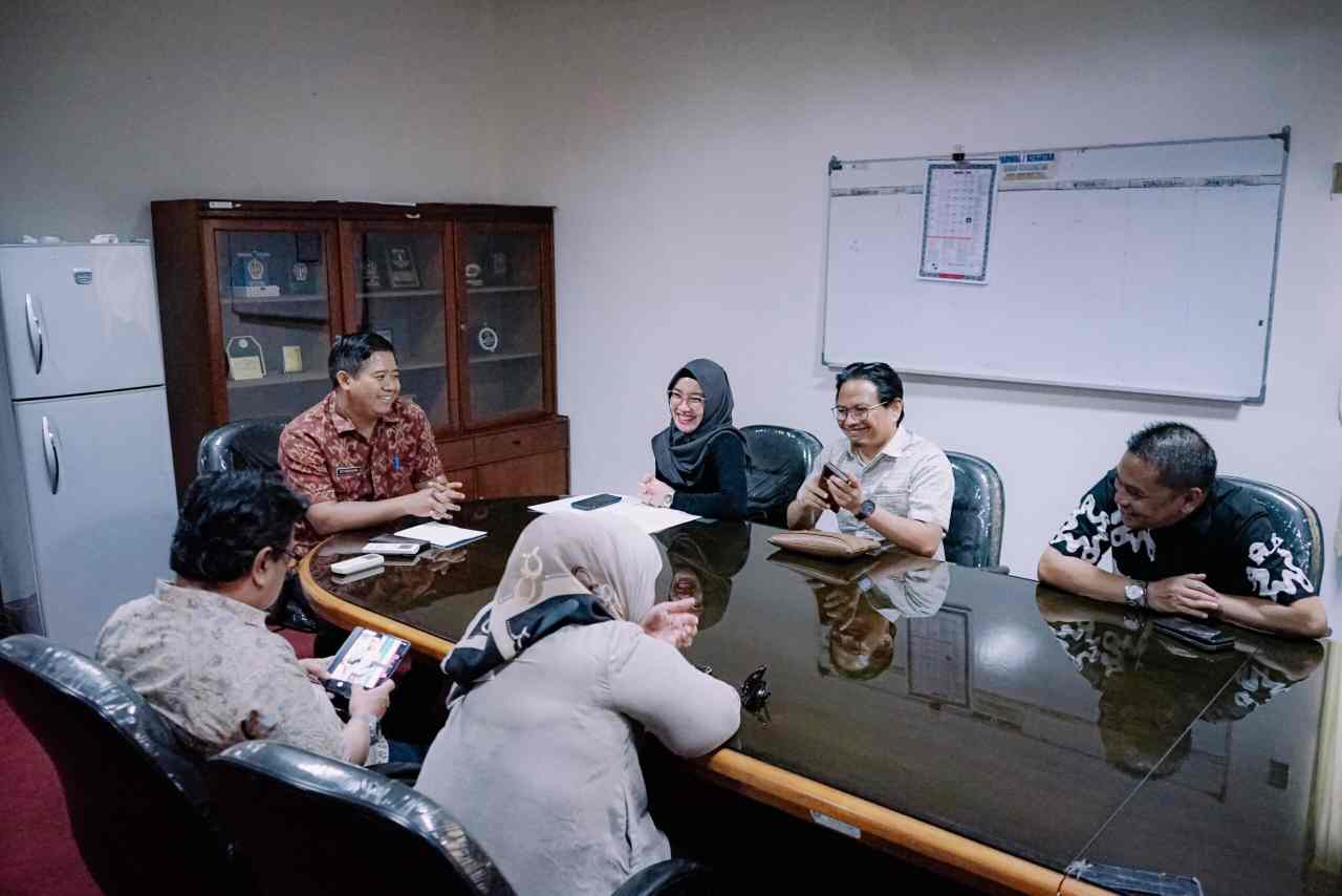 Sharing Tentang Hubungan Dengan Mitra Kerja, Komisi IV DPRD Kalsel Kunjungi DPRD Bali