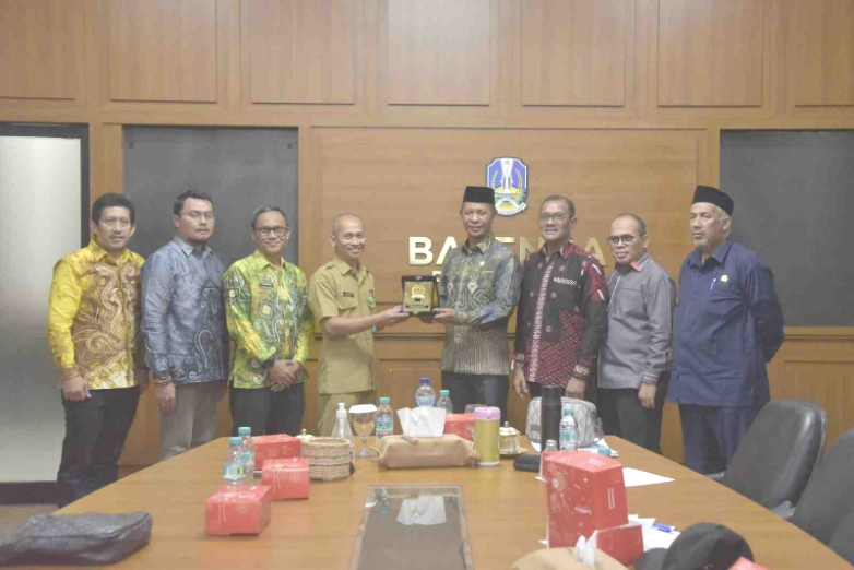 Paman Yani : Poin Penting Untuk Tingkatkan Pajak Daerah Yaitu Sinergi Antara Provinsi, Kabupaten/Kota