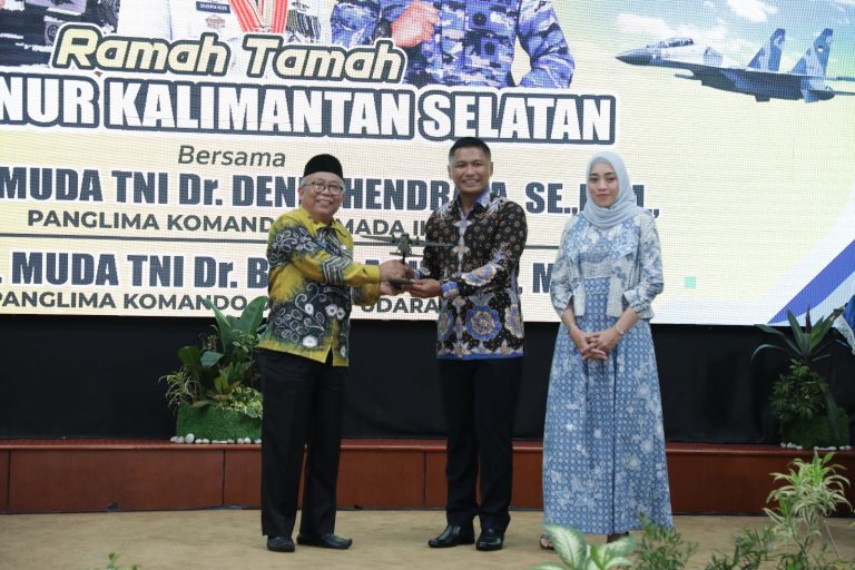 Paman Birin Apresiasi Kerja Keras TNI Jaga Keamanan Wilayah Kalsel