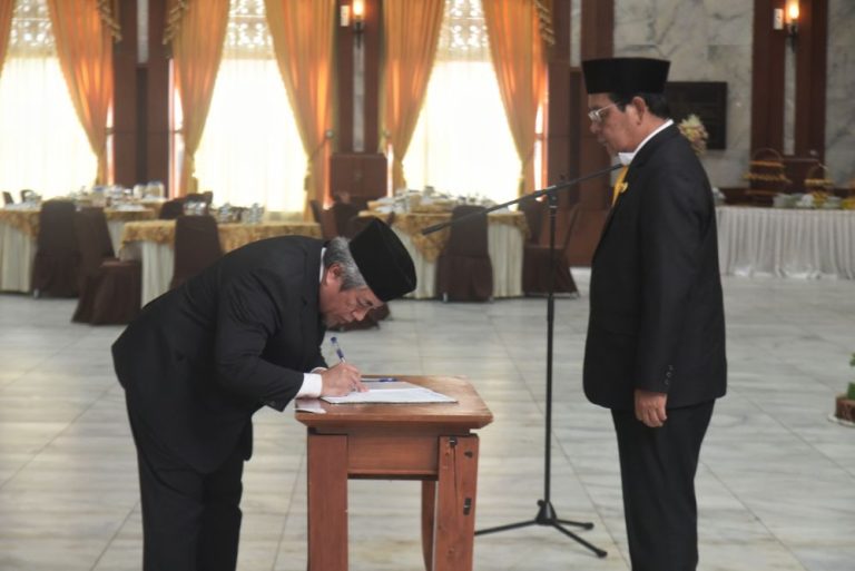 Kukuhkan Kepala BPKP, Paman Birin Yakin Ayi Riyanto Bisa Jalankan Tugasnya Dengan Profesional