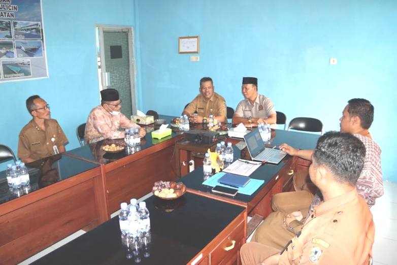 Sambangi PPP, Paman Yani Minta Segera Dibangun Pabrik Es Batu dan Penambahan SDM