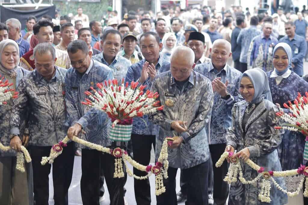 Kalsel Expo 2025 Dibuka, Supian HK Ajak Pelaku UMKM Perluas Pasar
